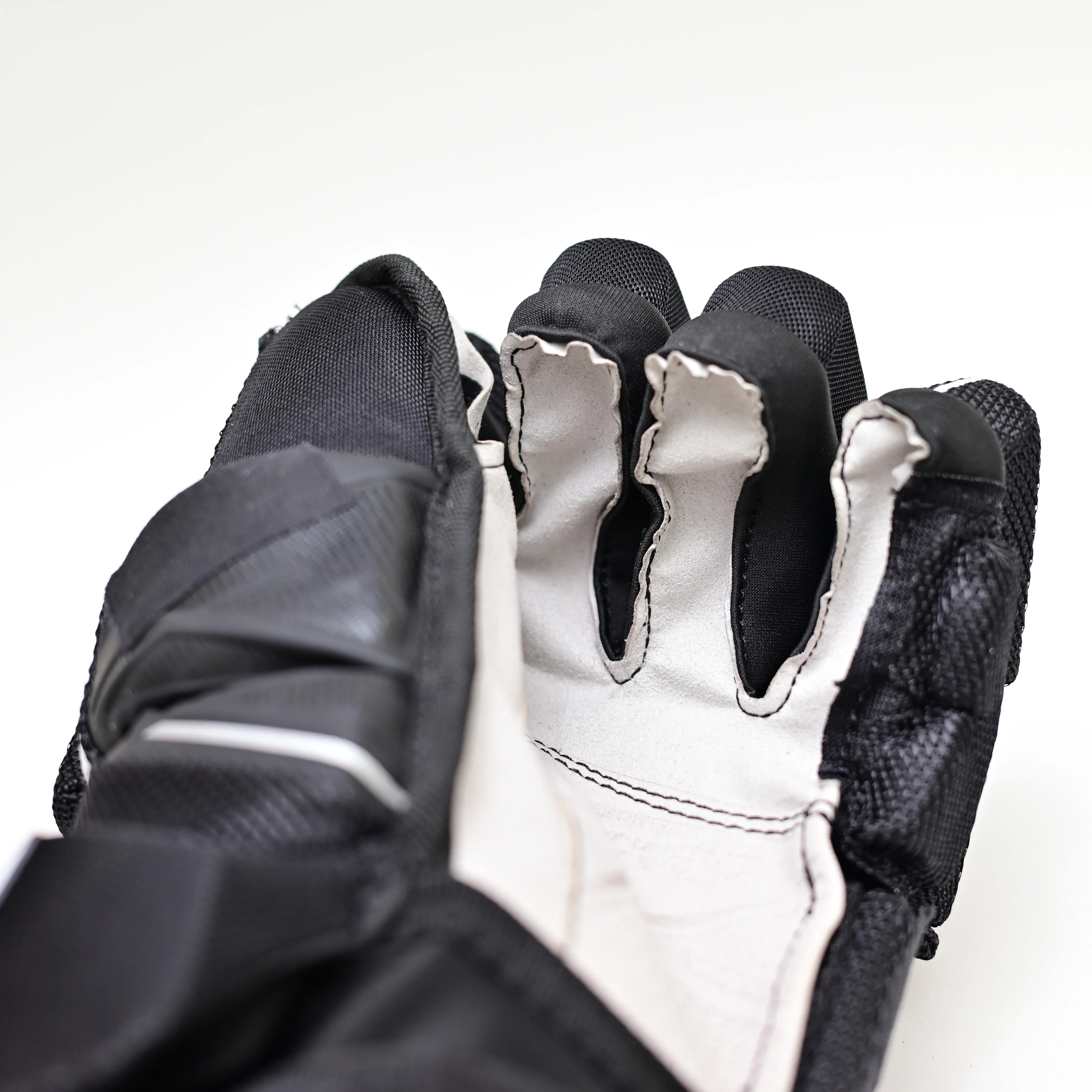 Ice Hockey Gloves
