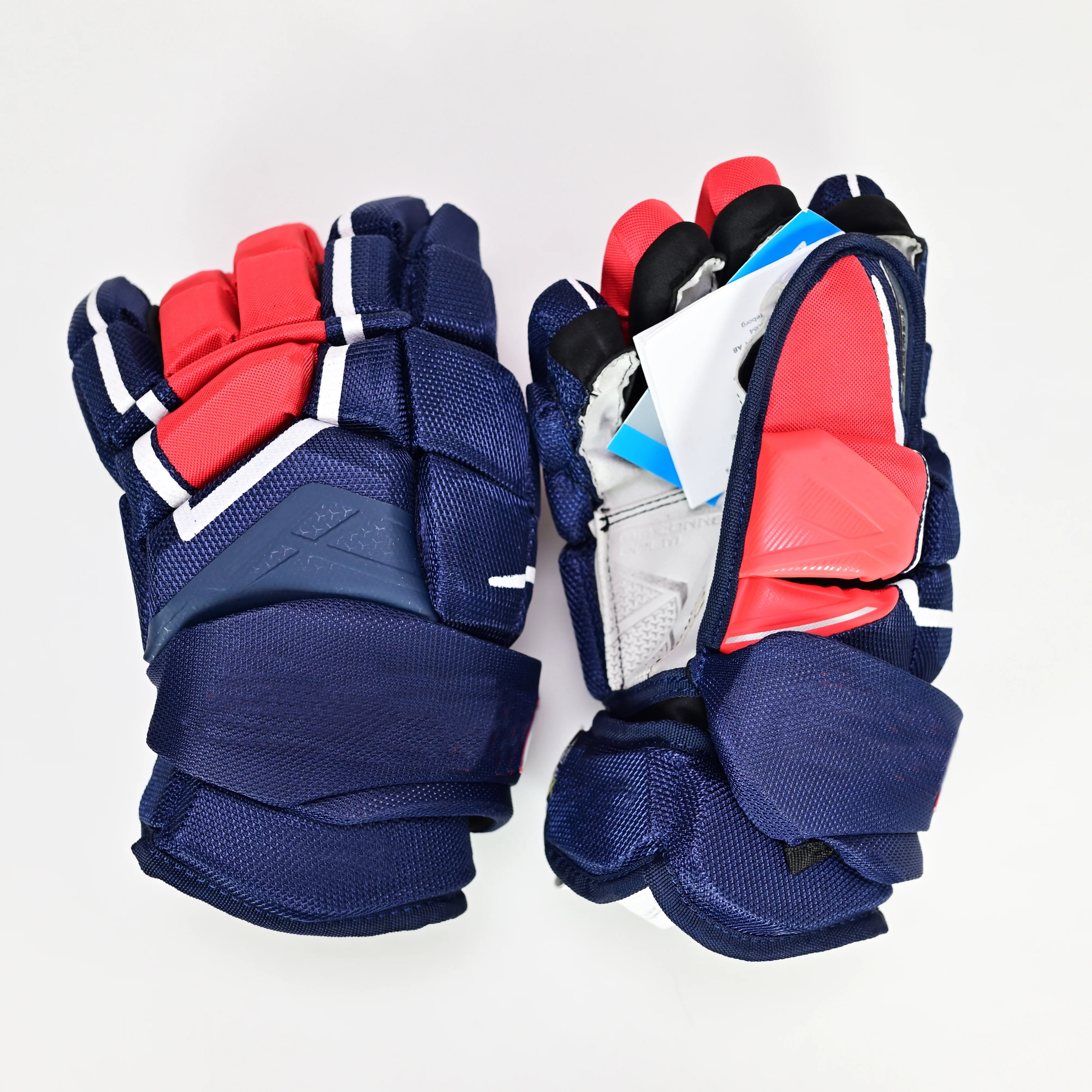 Ice Hockey Gloves