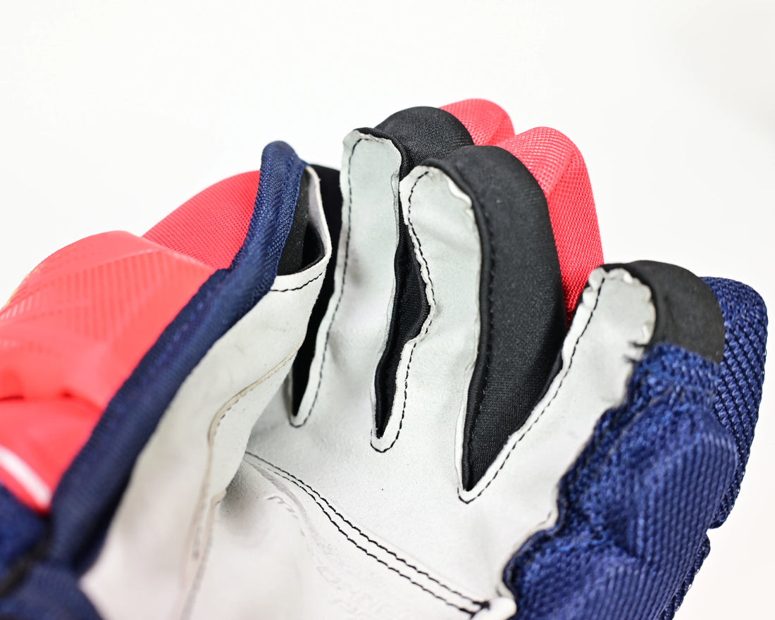 Ice Hockey Gloves