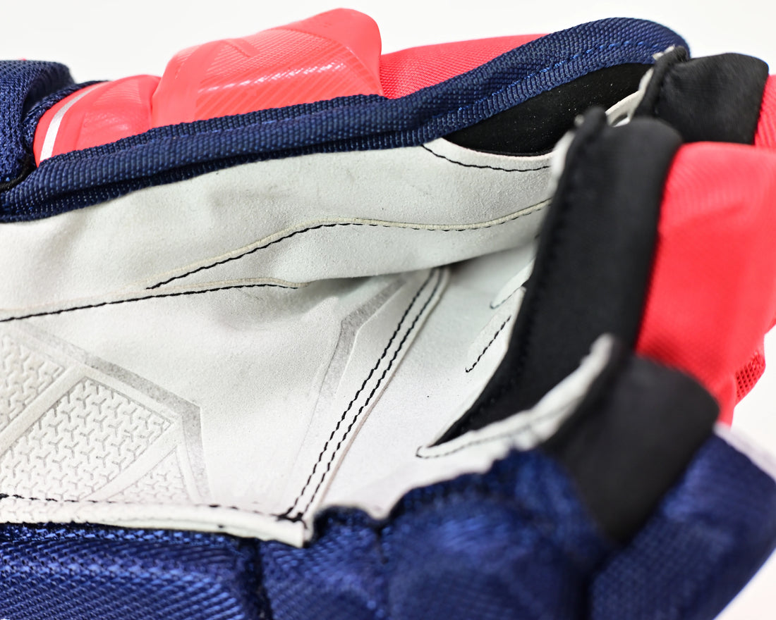 Ice Hockey Gloves