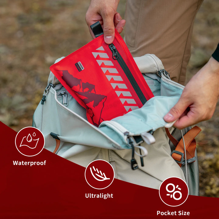RHINO RESCUE 105PC Ultralight First Aid Kit